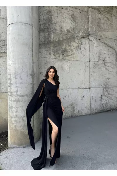 Вечерна рокля Tves Silververy Tail Detail ЧЕРНА