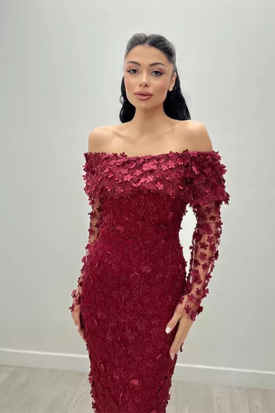 Robe crayon à col bateau en tissu floral trois tailles - BORDEAUX