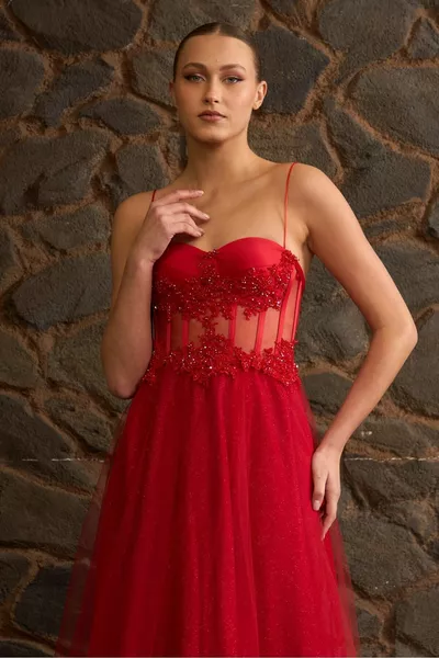 أحمر شفاف كريستال مطرزة الرباط مفصلة بريق مساء اللباس وفستان الزفاف