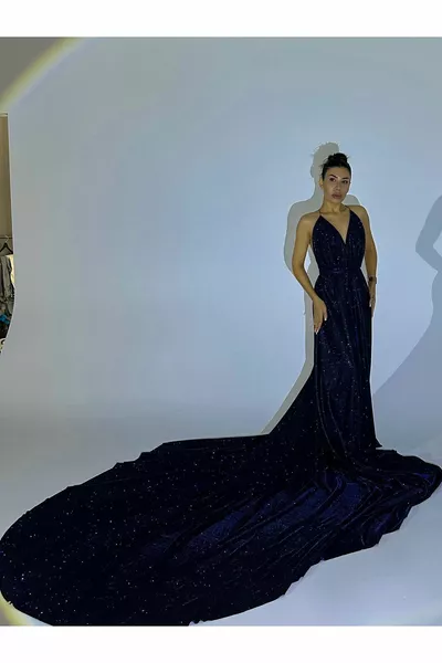 Robe longue à paillettes bleu marine de conception spéciale