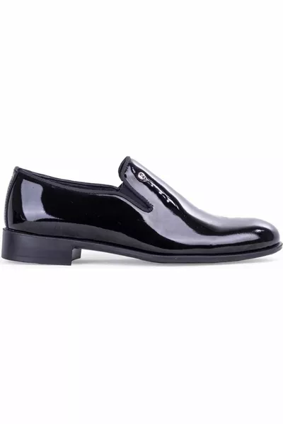 PC  Черная лакированная кожа Классические туфли