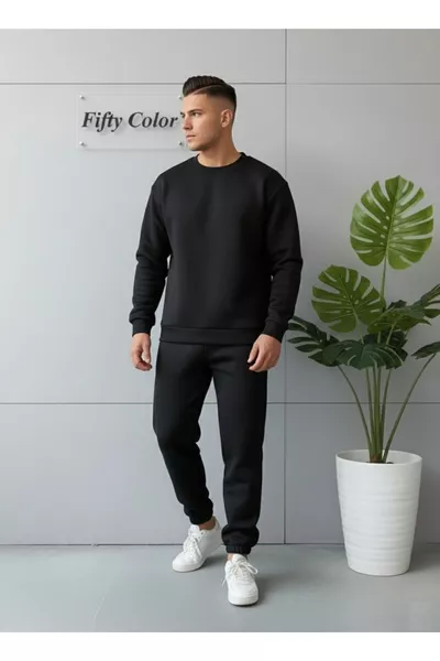 2 Черных свитшота и черный комплект спортивной одежды