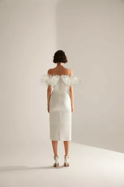 فاييت ريشة مفصلة قلم رصاص تنورة فستان خطوبة الزفاف