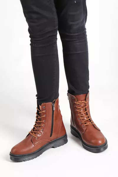 Простроченные женские почтовые сапоги с низкой подошвой 