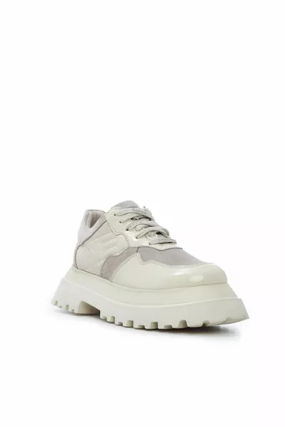 أحذية رياضية وأحذية رياضية من جلد طبيعي للسيدات   بين أيك 