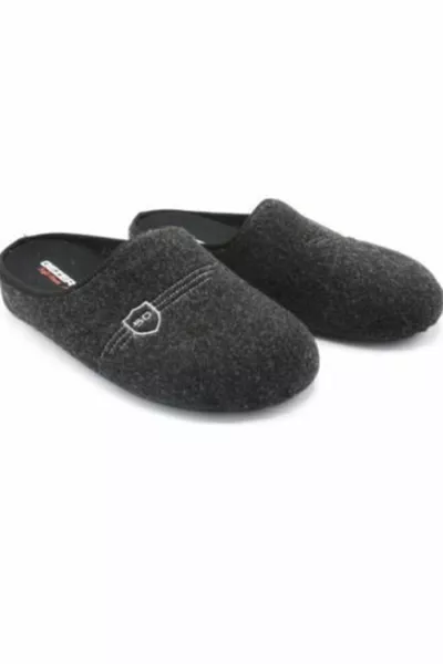 نعل شتوي ناعم مدخن للرجال .