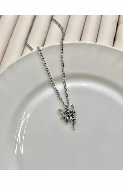 Minimal Fairy Necklace