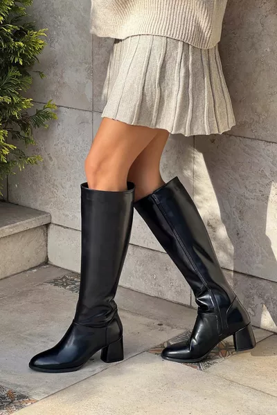 Christa Black Matte Blunt Toe Dames Laarzen Met Hakken