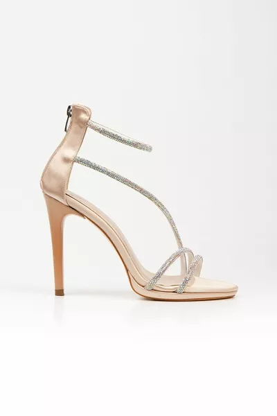 Chaussures de soirée très élégantes pour femmes