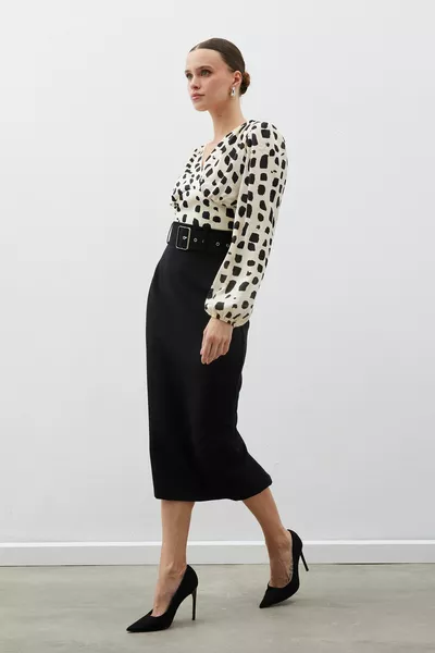 Belted Pencil Skirt Black