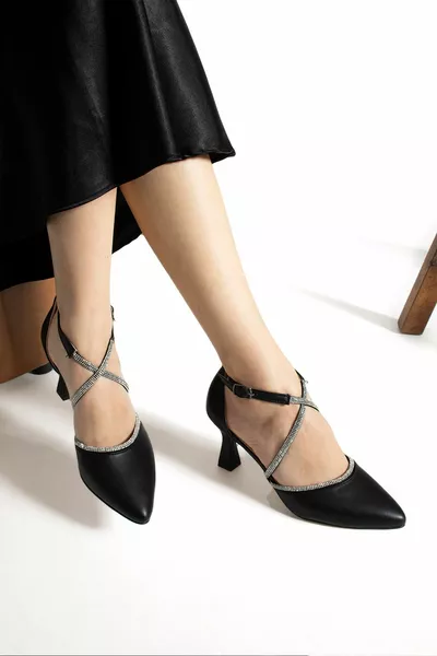 7 cm chiuso champagne tacco scarpe a spillo da donna con incrocio alla caviglia in pietra