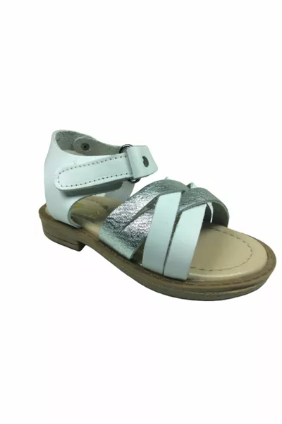 Бели сандали от естествена кожа за момичета