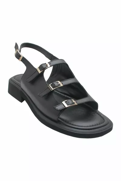   WOMEN'S SANDALS