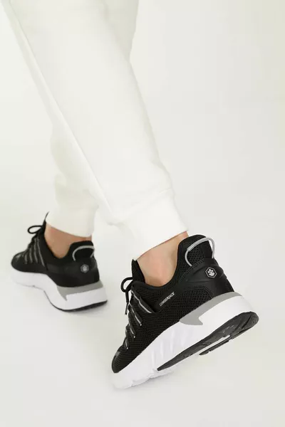 أحذية رياضية رجالية للجري للمشي