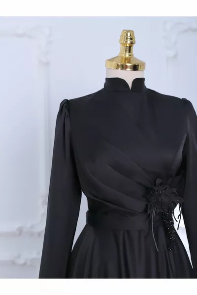 Waist Rose dettagliato abito da sera in raso drappeggiato