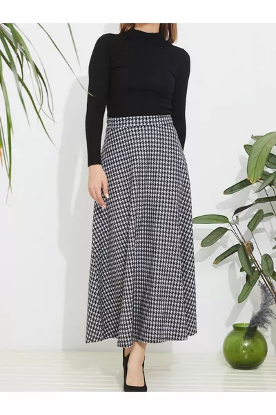 Tublue Дамска черно-бяла пола с шарки на кроу