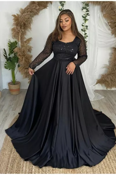 Вечерни рокли големи размери