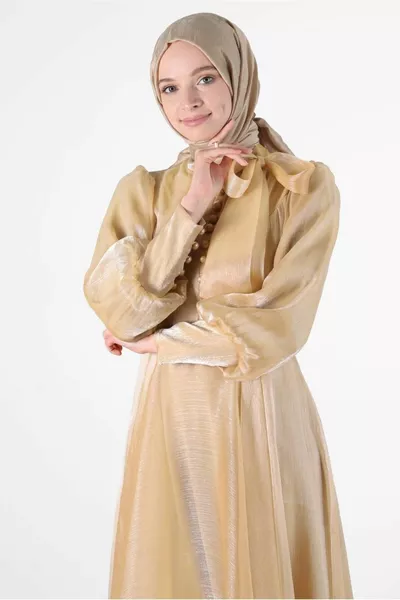 Abito da sera in tulle caffè (CAMMELLO) da donna con bottoni 