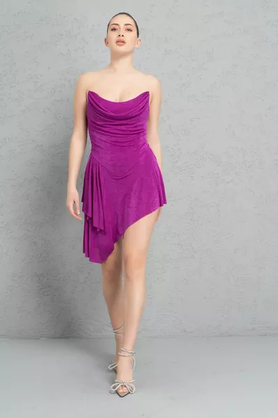 Мини рокля с боди отвътре магента