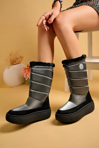 Дамски кожени дълги ботуши за сняг