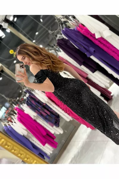 Liana Degaje Collar Midi Dress Black