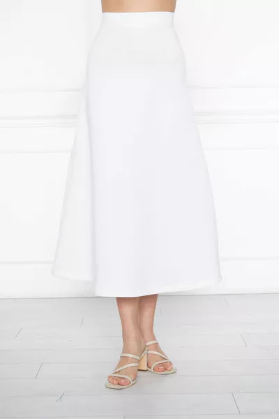 نفخة الغوص تنورة واسعة الأبيض