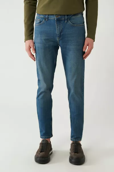 Jeans berlinesi elasticizzati blu bottallati da uomo 