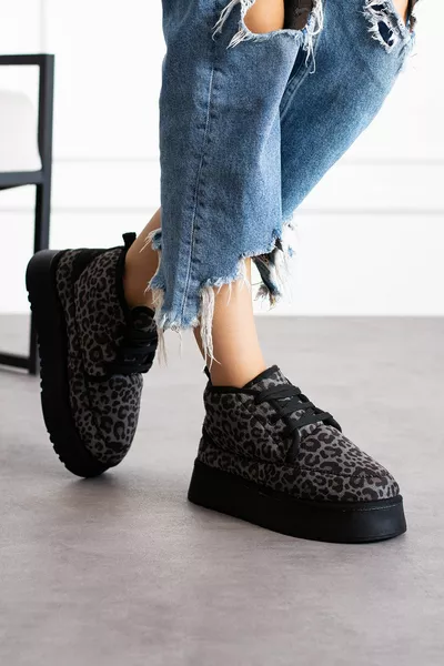 Дамска черна леопардова велурена козина отвътре с дебела подметка с половин връзки миди ботуши и ботуши