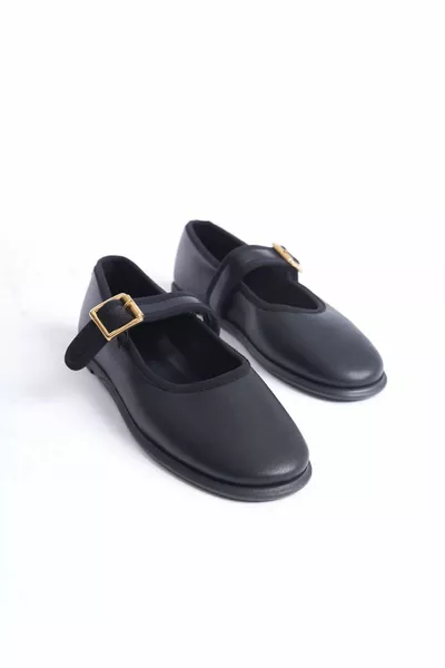 نسائية هارد هات باليه فلاتس ماري جين بلاك