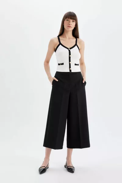 Classic Chino Fabric Pants Culotte Black Basic Plain Regular Waist Pocket Wide Leg SP