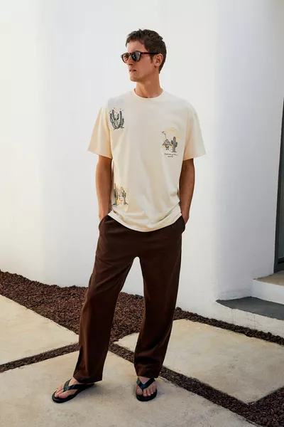 BOLICHE Мъжка тениска с велосипедно деколте, % органичен памук, свободна кройка, светло бежова