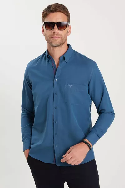 Men's Regular Fit Classic Cut Cotton Oxford Texture Petrol Color Button-Down Collar Shirt