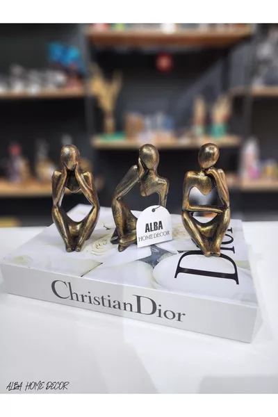 Мъжът, който мисли тройно (Не видях, не чух, не знам) Абстрактна фигурка.