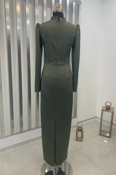 Сатенени вечерни рокли - каки