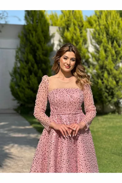 Midi Uzun Kollu Prenses Pul İşlemeli Göğsü Transparan Abiye Elbise 