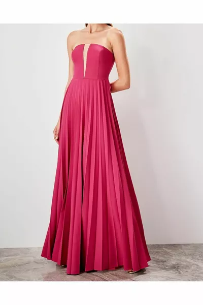 Trägerlose plissierte lange Abendkleider