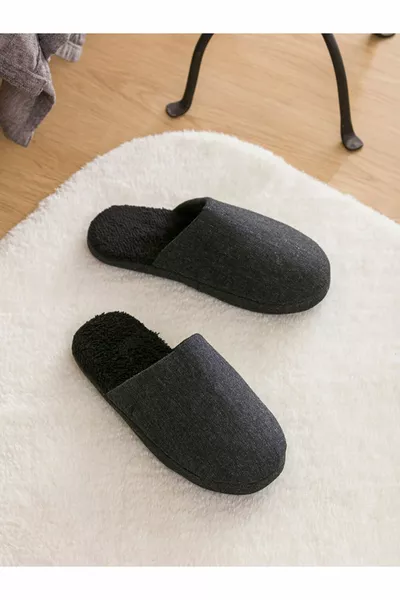 Прямые мужские домашние тапочки