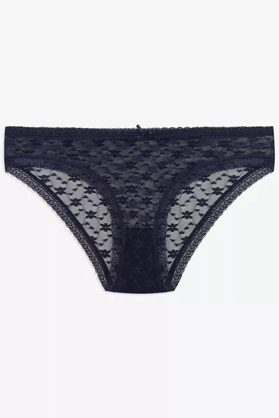 سروال داخلي نسائي ثلاثي من الدانتيل