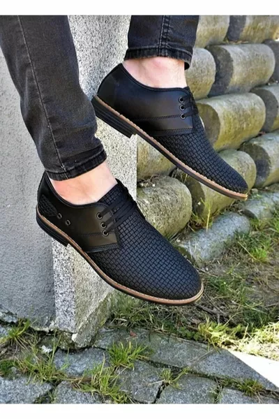 أحذية كلاسيكية رجالية عادية بنعال لتقويم العظام