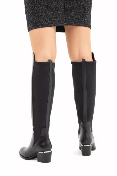 حذاء جلد طبيعي كلاسيكي للسيدات   مليار Czm /