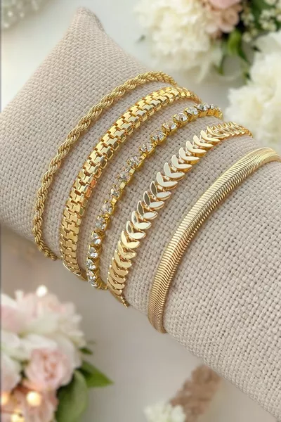 Gold 5-teiliges Zirkonstein-Armband-Set für Frauen, farbecht, speziell für das Fest