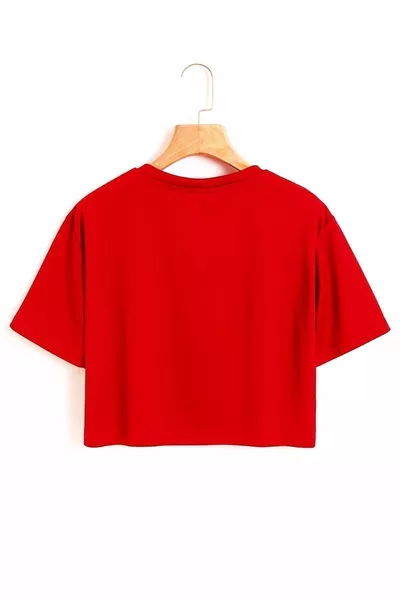 قص تي شيرت كبير الحجم