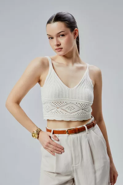 حزام نسائي من جلد طبيعي أصفر بمشبك عرض 2 سم اللون البني الفاتح