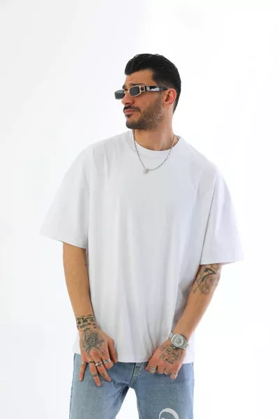 1. جودة كبيرة الحجم للجنسين الأساسية تي شيرت