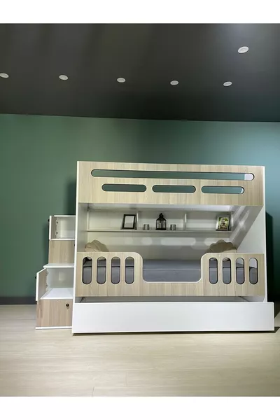 Кровать-чердак с ярусами для детской комнаты на 3 человека