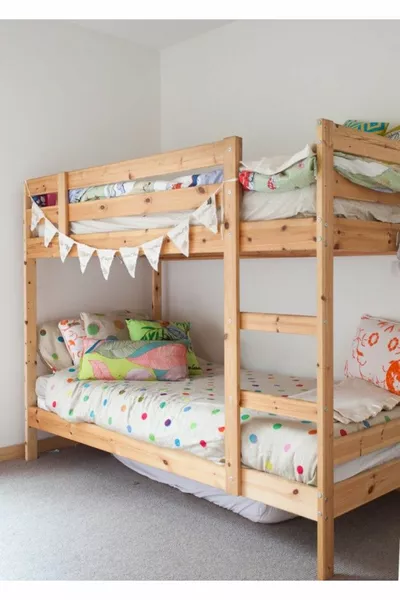 سرير بطابقين