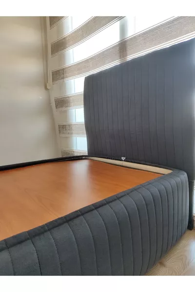 مجموعة أغطية جانب سرير وتاج سرير مزدوجة بتصميم سوني