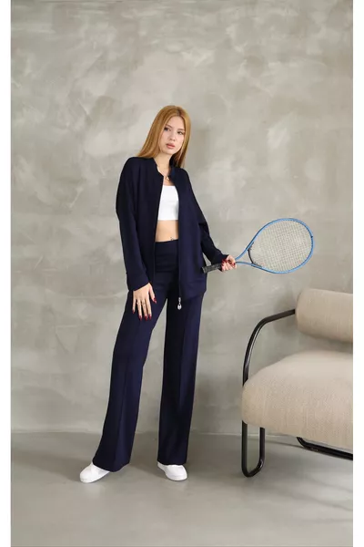 Oversized Zipper Sweatshirt and Wide-Leg Modal Fabric Tracksuit with Tape Details