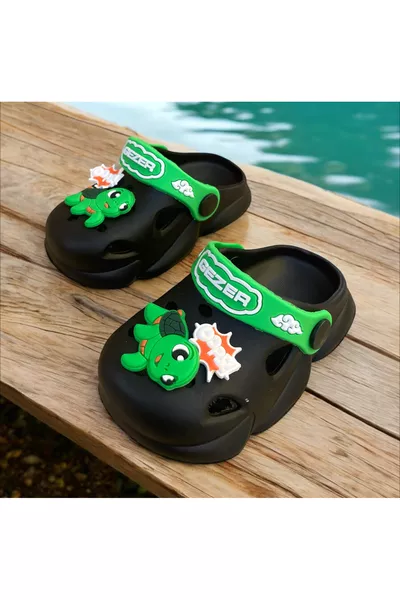 شبشب وصندل كروس للأطفال الذكور. شبشب يومي للأطفال الذكور للحديقة والشاطئ والمسبح.