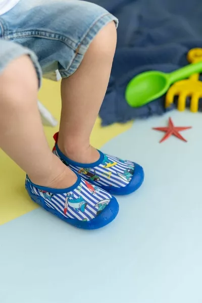 Surfer Fish Boys' Water Shoes with Non-Slip Soles
